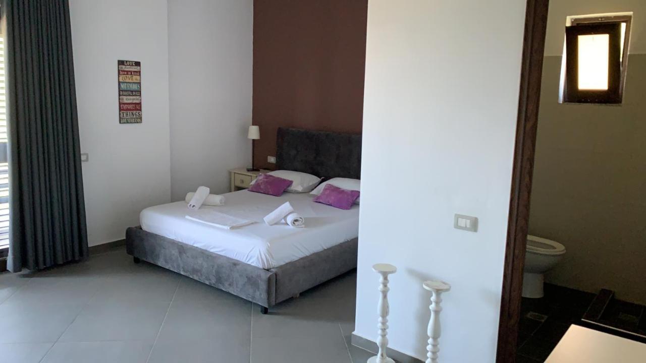 Hotel Natali Dhërmi Eksteriør bilde